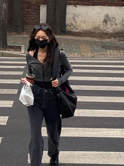 acubi fashion, acubi club, asian, korean fashion, grunge, gray, black, cheegu, aesthetic (credits to the owner) Acubi Style, Acubi Fashion, Swaggy Outfits, 가을 패션, Mode Streetwear, Mode Style, Aesthetic Outfits, Outfit Inspirationen, Pretty Outfits