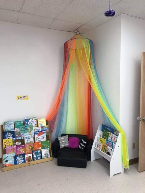 Rainbow Reading Corner, Open House Treats, Rainbow Theme Classroom, Daycare Setup, Reading Corner Classroom, Home Daycare Ideas, Elementary Classroom Themes, Sunday School Rooms, Diy Classroom Decorations