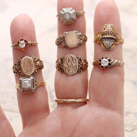 A selection of old gold beauties from the late 1800s to the early 1900s 💛 There are two engagement rings from the late Victorian era - a buttercup style and a Belcher ring. Floral themes feature heavily in the Victorian era with the buttercup being a particular favorite for an engagement ring. The Belcher style was thought to have been popularized by fans of a boxer by that name. They would wear their Belcher rings to his matches and cheer him on! The square domed rings are very early Ar... Two Engagement Rings, Belcher Ring, Victorian Engagement Ring, Victorian Engagement Rings, Gold Beauty, Floral Theme, Domed Ring, Early 1900s, Victorian Era