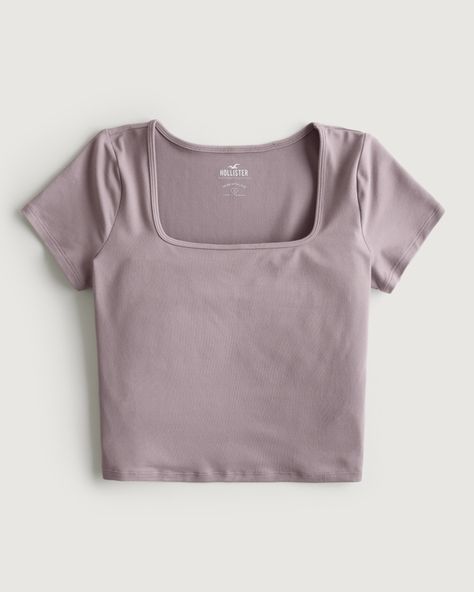 Women's Seamless Fabric Square-Neck Baby Tee | Women's Clearance | HollisterCo.com Outfit Builder, Sitewide Sale, Low Low, Cute Preppy Outfits, Trendy Clothes, Cute Everyday Outfits, Back To School Outfits, Really Cute Outfits, Hollister Tops