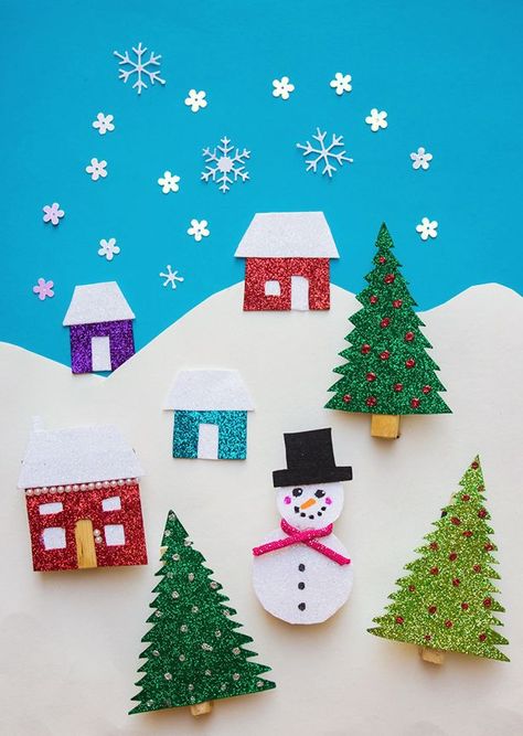 DIY Winter Holiday Fridge Magnets. Cute Christmas craft for kids! Diy Fridge Magnets, Magnets Diy, Christmas Magnets, Winter Diy Crafts, Ideas Navidad, Christmas Magnet, Craft Projects For Kids, Winter Diy, Christmas Crafts For Kids