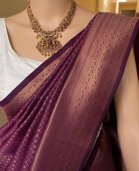 Pattu Silk Saree, Onam Outfits, South Indian Wedding Saree, Raw Silk Blouse, Latest Bridal Blouse Designs, Saree Wearing Styles, Simple Saree Designs, Lehenga Designs Simple, Opening Video