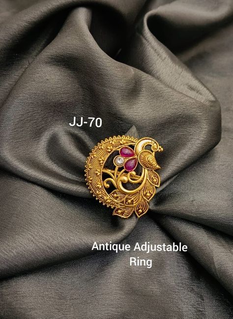 C'o.ar/js Dollar Designs Gold, Latest Gold Ring Designs, Antique Gold Rings, Rajputi Jewellery, Gold Earrings Models, Diamond Pendants Designs, Gold Jewellry, Fancy Jewelry Necklace, Indian Bridal Jewelry Sets