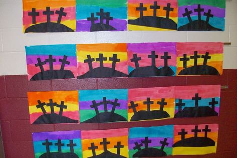 Eat.Pray.Travel.Teach.: Holy Week in Kindergarten Easter Art Projects, Easter Art Project, Easter Kindergarten, Easter Preschool, Christian Crafts, Cross Crafts, Easter Religious, Church Crafts, Easter Cross