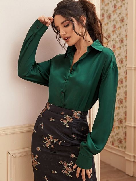 Satin Bow Blouse, Lawyer Outfit, Satin Bluse, Silk Tops, Silk Suit, Satin Blouses, Bow Blouse, Dress Satin, Satin Blouse