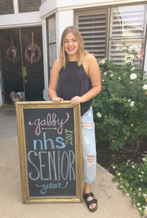 Gabby 1st day of senior year 2016; artwork:  martha 1st Day Of Senior Year, Highschool Pictures, First Day Of Senior Year, Year Board, School 2013, Night Changes, Graduation Pics, First Day Of School Outfit, Senior Pic Ideas