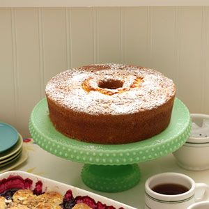 German Butter Pound Cake Recipe German Pound Cake Recipe, German Pound Cake, Butter Pound Cake Recipe, Orange Tea Cake, Butter Pound Cake, German Desserts, Tea Cakes Recipes, Cake Mug, Pound Cake Recipe