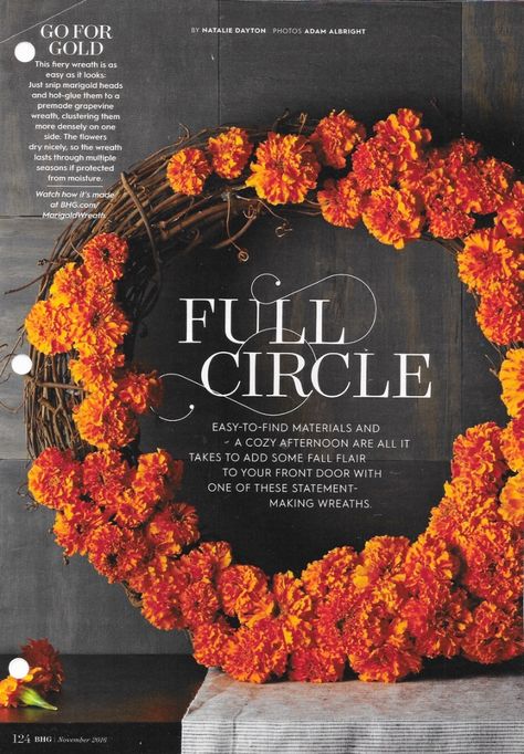 Diwali Wreath Ideas, Diwali Wreath, Ofrenda Ideas, Indian Floral Decor, Diwali Dinner, Dia De Los Muertos Decorations Ideas, Door Garland, Mistletoe And Wine, Recetas Halloween