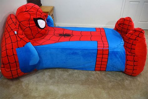 Your friendly neighborhood Spider-Man is swinging by to make sure you get a great night's sleep on the Spider-Man bed. Now, apart from keeping the streets... Man Bed, Spiderman Bed, Spiderman Bedroom, Spiderman Room, Men Bed, Spiderman Gifts, Superhero Room, Spiderman Birthday, Spiderman Art