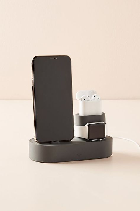 Elago Charging Station Iphone Charging Station, Penyimpanan Makeup, Iphone Charging, Accessoires Iphone, High Tech Gadgets, Gadget Gifts, Apple Accessories, Pc Gamer, Tech Gifts