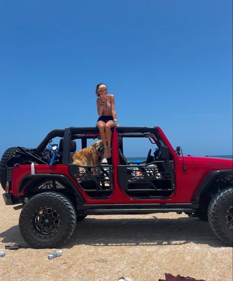 Top Off Jeep Aesthetic, Jeep Wrangler Poses, Jeep Life Aesthetic, Inside Jeep Aesthetic, Jeep With Surfboard, Red Jeep Aesthetic, Doorless Jeep, Jeep Instagram Pics, Jeep Aesthetic Summer