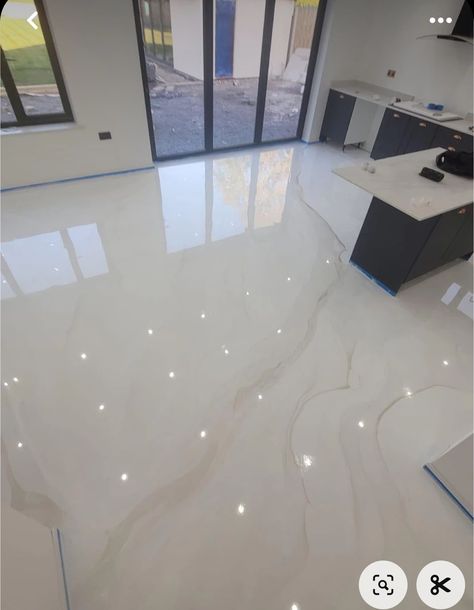 Epoxy Floor Marble Look, Concrete Marble Flooring, Marbled Epoxy Floors, Epoxy Salon Floor, Epoxy Floor Salon, Epoxy Floor Laundry Room, White Marble Epoxy Floor, Floor Epoxy Design, Bathroom Epoxy Floor