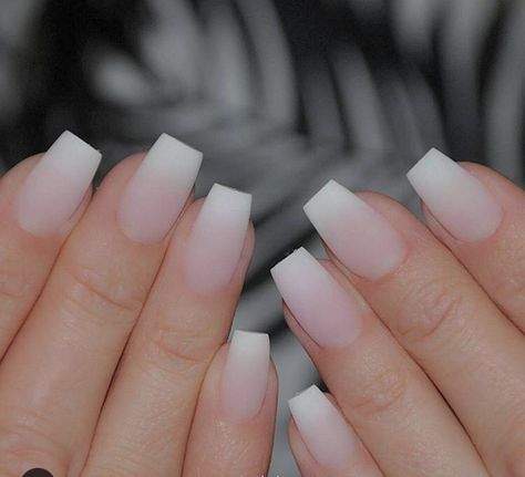 these Matte Ombré French Acrylics Nails -no polish Acrylics Nails, French Acrylics, Nails Neutral, Video Makeup, Nails Yellow, Neutral Pink, Easy Nails, Nagel Tips, French Tip Acrylic Nails