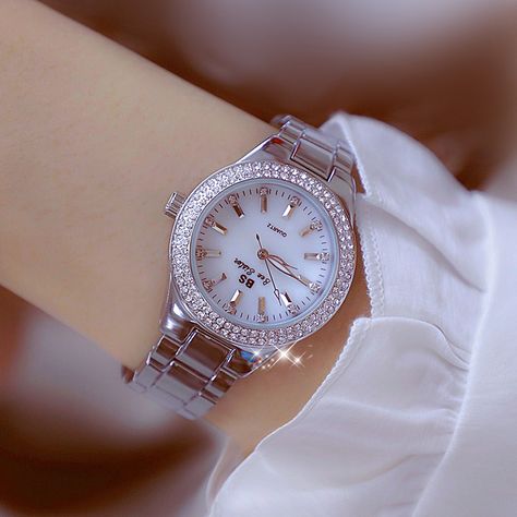 Minimalist Quality Brand Female Woman Ladies Watches Quartz Wrist Luxury Girls Ladies Women Watch Diamond Watch https://m.alibaba.com/product/1600609772141/Minimalist-Quality-Brand-Female-Woman-Ladies.html?__sceneInfo={"cacheTime":"1800000","type":"appDetailShare"} Watch For Girls Wrist, Female Watches, Watch Diamond, Luxury Watch Brands, Luxury Girl, Ladies Watches, Quartz Colors, Metal Bracelet, Girls Watches