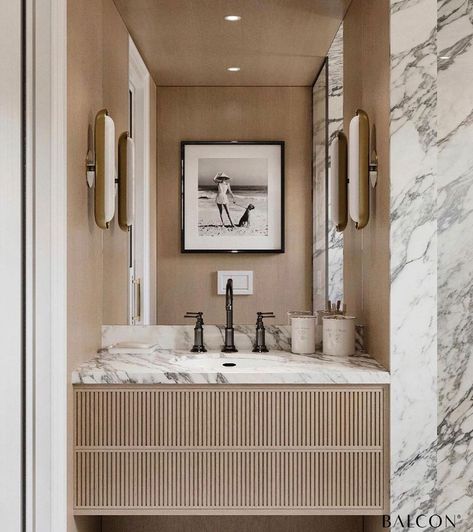 Beautiful classic contemporary design by @balcon.studio | Instagram post from LINDSEY GODDARD INTERIORS (@lindseygoddardinteriors) Powder Room Design, Bathroom Design Inspiration, Classic Bathroom, 아파트 인테리어, Home Luxury, Downstairs Bathroom, Bathroom Design Luxury, Beautiful Bathrooms, Dream Home Design