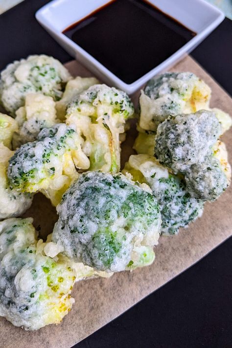 Battered Broccoli Air Fryer, Tempura Broccoli Air Fryer, Deep Fried Broccoli Recipe, Deep Fried Broccoli, Broccoli Tempura, Tempura Broccoli, Brócoli Recipes, Tempura Cauliflower, Tempura Sauce