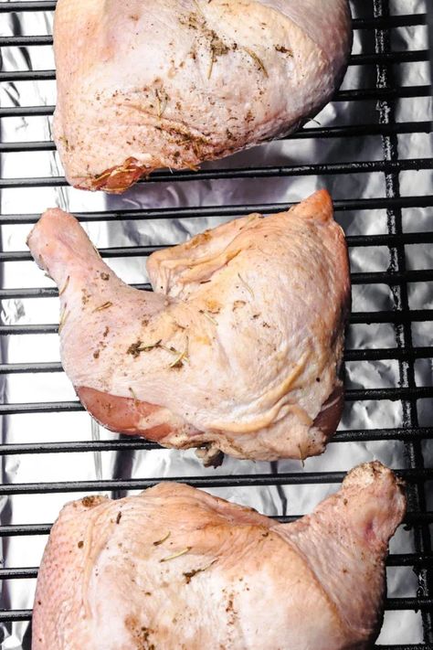 Traeger Grill Recipes Chicken, Best Chicken Brine, Smoked Chicken Brine, Thigh Chicken, Grilled Chicken Leg Quarters, Smoked Chicken Quarters, Smoked Beer Can Chicken, Chicken Quarter Recipes, Traeger Chicken