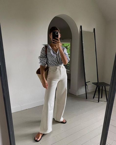 Wide Leg Jeans Outfit, Style Wide Leg Pants, White Jeans Outfit, Effortlessly Chic Outfits, Jeans Outfit, Mode Inspo, Spring Wardrobe, Looks Style, Casual Summer Outfits