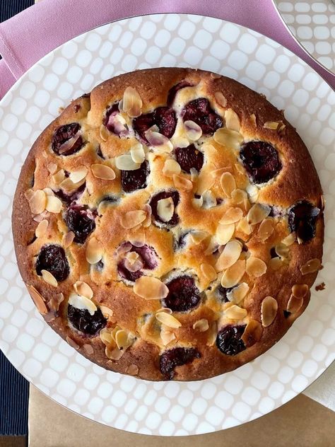 Cherry Almond Tea Cake Cherry Loaf Cake, Fresh Cherry Pie, Cherry And Almond Cake, Almond Coffee Cake, Cherry Muffins, Almond Tea, Cherry Tea, Tea Cakes Recipes, Food Blogging