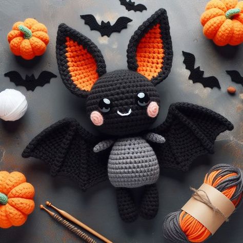 Crochet Halloween Patterns Free, Crochet Bat, Halloween Plush, Fall Crochet Patterns, Fall Crochet, Crochet Halloween, Halloween Crochet Patterns, Crochet Baby Toys, Crochet Animals Free Patterns