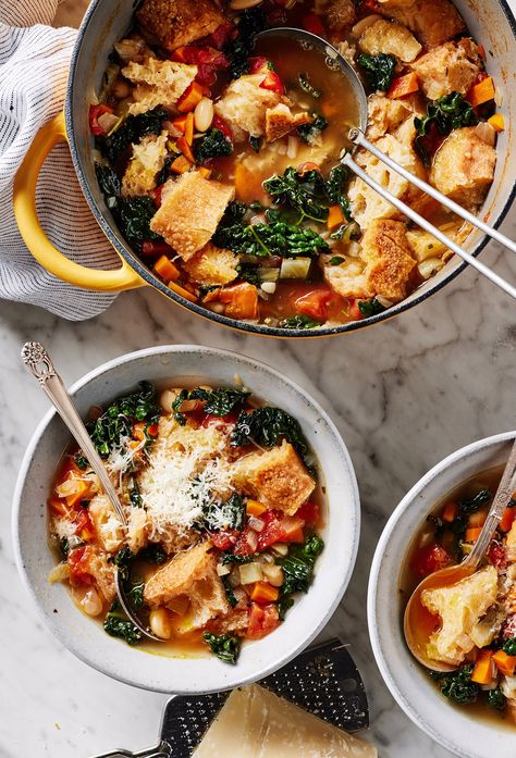 Ribollita - Love and Lemons Vegan Tortellini, Lemons Recipes, Beans And Vegetables, Panzanella Recipe, Bean And Vegetable Soup, Tuscan Bean Soup, Tuscan Soup, Flavorful Vegetables, Recipes Gluten Free