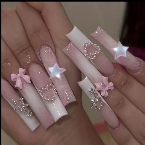 Press On Nails Tips, Coffin Press On Nails, Really Cute Nails, Unique Acrylic Nails, Nail Forms, Pink Acrylic Nails, Pearl Design, Nail Art Hacks, False Nail