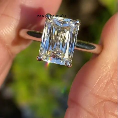 Criss Cut Engagement Ring, Criss Cut Diamond, Crushed Ice Moissanite, Emerald Cut Wedding Ring, Wedding Rings Emerald Cut, Emerald Cut Moissanite, Blood Diamond, Vintage Style Rings, Platinum Jewelry