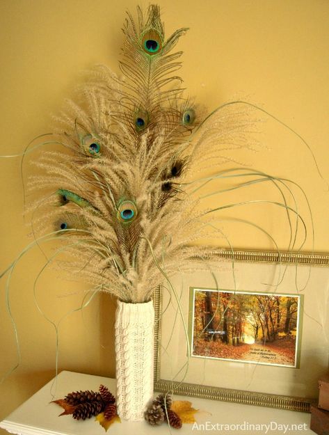 Decorating with Pampas Grass ::  A Fall Arrangement of Plumes in a Sweater Vase :: AnExtraordinaryDay.net Peacock Feather Decor Ideas, Decorating With Pampas, Peacock Room Decor, Peacock Feather Decor, Diwali Decoration Lights, Feather Arrangements, Peacock Crafts, Modern Floral Arrangements, Pampas Grass Decor