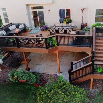 Decks With Angled Corners, Elevated Back Deck, Second Story Deck Decorating Ideas, Balcony 2nd Floor, Large Second Story Deck, Back Deck Ideas Two Story, Second Floor Deck Ideas Design, Small Second Story Deck Ideas, Second Story Porch Ideas