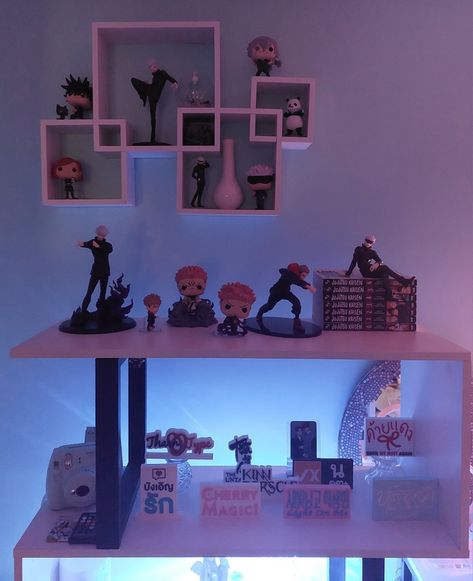 #jujitsukaisen #gojo Gojo Room Decor, Sanrio Room, Future Room, Jujitsu Kaisen, Room Redesign, Anime Decor, Room Deco, Pretty Bedroom, Dream House Rooms