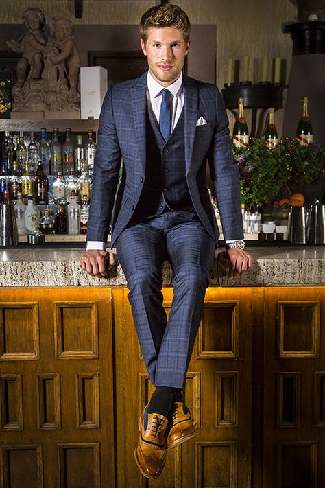 Osh looks unbelievably dapper in this Lambretta Navy Check Three Piece Suit. Model: Osh Mackenzie. Shop now: https://www.slaters.co.uk/fellini-blue-check-three-piece-suit Checked Suits Men, Navy Check Suit, Sport Coat Outfit, Graduation Suit, Blue Check Suit, I Love Men, A Man In A Suit, Man In A Suit, Mens Fashion Business