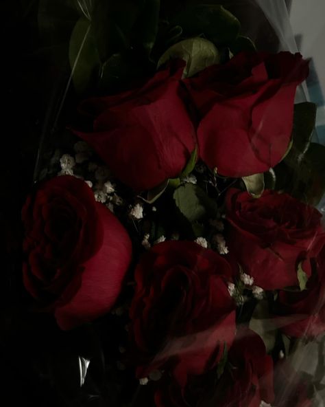 Give me my flowers. Picture Of Roses Flower, Widgets Flowers, Red Nature Aesthetic, Red Aesthetic Flowers, Arianna Core, Red Flowers Aesthetic, Aria Montgomery Aesthetic, May Aesthetic, Give Me Flowers