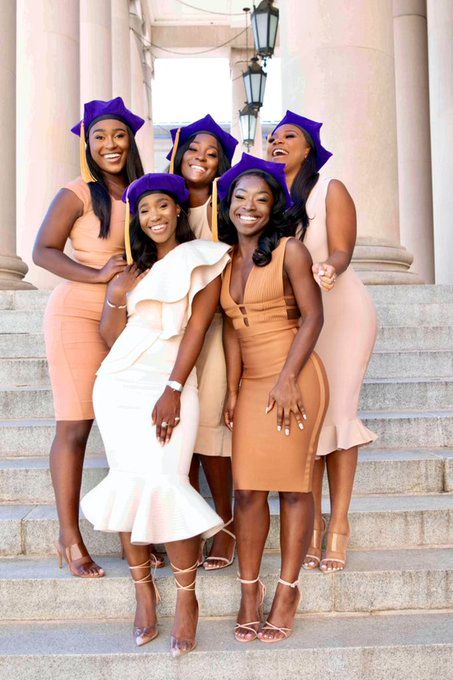 Graduation Outfit Ideas University Black Women, College Grad Dresses, Graduation Dress University, Graduation Outfit Ideas University, Graduation Outfits For Women, Graduation Outfit College, Graduation Attire, Graduation Dress College, Graduation Outfit Ideas