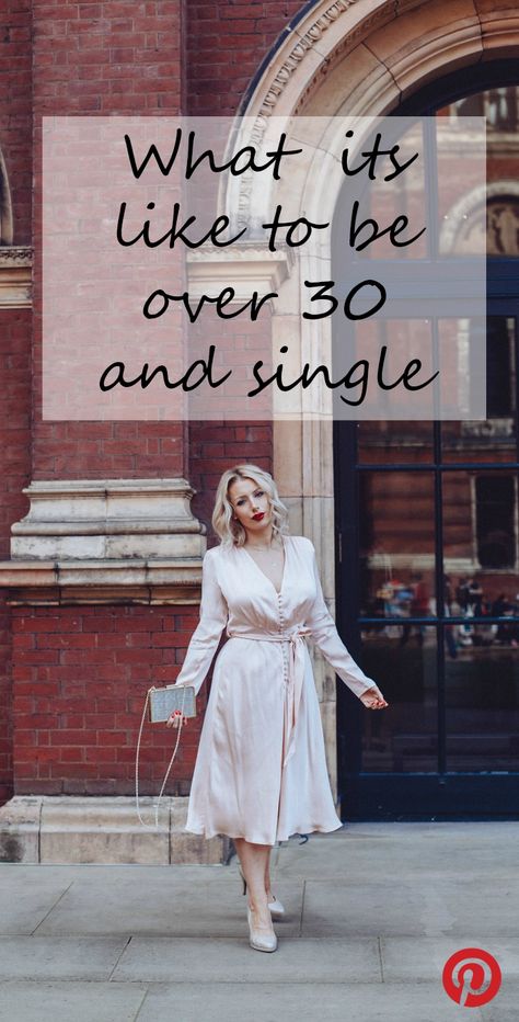 Single At 30 Quotes, Single In My 30s, Single Independent Woman Aesthetic, 35 And Single, Best Single Life, 37 Year Old Women Fashion, 33 Year Old Woman Style, 34 Year Old Woman Style, Single Woman Aesthetic