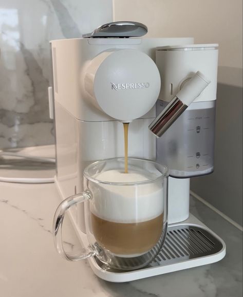 Lattissima One, Nespresso Lattissima, Nespresso Machine, Best Coffee Maker, Coffee And Espresso Maker, Coffee Corner, Espresso Maker, Apartment Decor Inspiration, Aesthetic Coffee