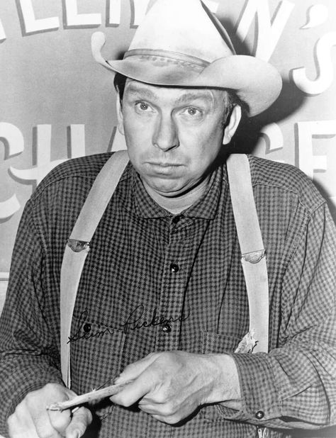 Old Western Actors, Slim Pickens, Western Spaghetti, Blazing Saddles, Old Western Movies, Gentlemen Style, Western Hero, Tv Westerns, Tv Icon