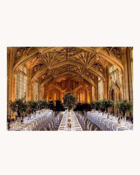 We want to share 10 incredible British wedding venues with you. Follow them, arrange a visit, have an exceptional wedding ✔️😍🥂🍾 @dewsall.court - an exclusive hire country house nestled within 12 acres of picturesque Herefordshire countryside. @wasingweddings - This beautiful, diverse, rural estate in Berkshire is run in close alignment with nature and the seasons. @rsaweddings - a historic, central London wedding venue with vaults, providing a super cool space for legendary wedding partie... Herefordshire Countryside, Traditional English Wedding, Typical British, London Wedding Venues, British Wedding, English Wedding, England Wedding, Traditional English, London Wedding