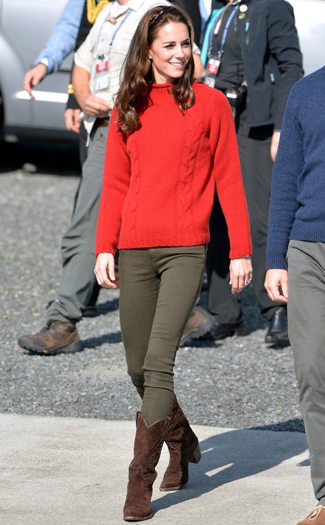 Kate Middleton Stil, Vévodkyně Kate, Kate Middleton Style Outfits, Düşes Kate, Looks Kate Middleton, Kate Middleton Outfits, Best Casual Outfits, Middleton Style, Boating Outfit