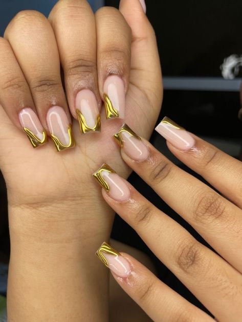 Unique Classy Nails, Classy Baddie Nails Short, Classy Short Acrylic Nails, Simple Glam Nails, Acrylic Nail Designs Almond, Graduation Nails Acrylic, French Tip Nails Coffin, Short Almond Acrylic Nails, Nails Watercolor