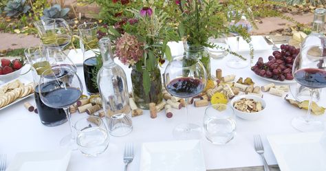 6 Tips for Hosting a Wine Tasting Party — Wine for All Catalina Wine Mixer Party, Outdoor Wine Tasting, Hosting A Wine Tasting Party, Winery Party, Wine Tasting Ideas, Table Settings For Parties, Wine Tasting Party Ideas, Wine Pairing Ideas, Tasting Party Ideas