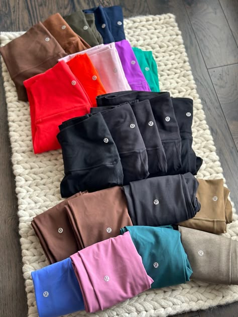 Lululemon Best Leggings Best Lululemon Leggings Colors, Lululemon Leggings Collection, Neon Leggings Outfit, Lululemon Ribbed Leggings, Lululemon Leggings Aesthetic, Lululemon Wunder Train Shorts, Lululemon Tags Collection, Lulu Lemon Collection, Lululemon Leggings Colors