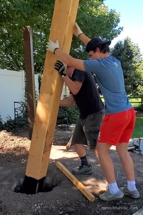 How to Place and Level Posts for a Backyard Swing Arbor Yard Swings Diy Backyard Ideas, Swing Pergola Ideas, Backyard Swing Ideas, Outdoor Swing Ideas, Diy Arbor, Diy Arbour, Arbor Ideas, Memory Garden, Fire Pit Swings