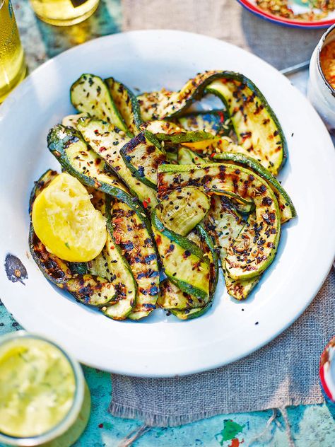 Vivek Singh’s spiced courgette recipe, served with curried yogurt, is a perfect vegetarian option to cook on the barbecue. Courgette Cake Recipe, Courgette Recipe, Courgette Recipes, Vivek Singh, Bbq Veggies, Vegetarian Bbq, Fruit Salad Recipes, Main Course Recipes, Barbecue Recipes