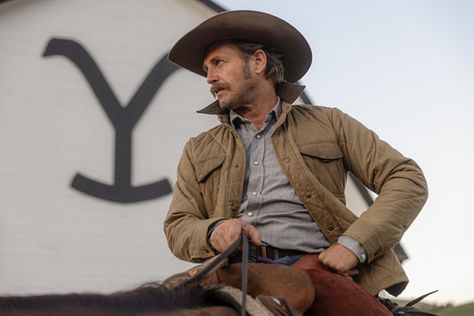 Paramount The release of the second half of Yellowstone season 5 still remains unclear. Though many cast members have jumped in amid rumors of Kevin Costner's scheduling conflicts to voice their reassurances that they think the story is far from over, fans aren't sure. Production has yet to actually begin for the new episodes, which were […] The post 'Yellowstone' Fans Think Josh Lucas Should Take Over John Dutton Role Amid Rumors of Kevin Costner Conflict appeared first on Wide John Dutton, Josh Lucas, Luke Grimes, Kelly Reilly, Montana Ranch, Cole Hauser, Dexter Morgan, Kevin Costner, Jennifer Hudson