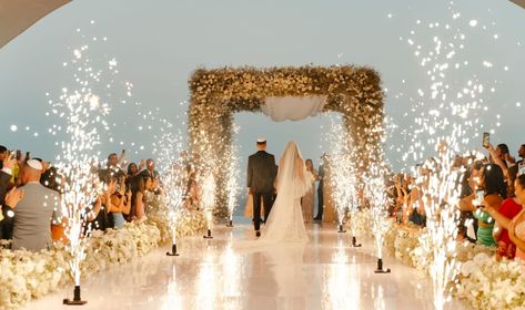 10 Best Cabo Wedding Venues & Locations (2023 + Prices) Marquis Los Cabos, Cabo Wedding Venues, Sky Terrace, Wedding Cabo, Golden Hour Wedding, Flora Farms, Wedding Venue Locations, Cabo Wedding, San Lucas Mexico