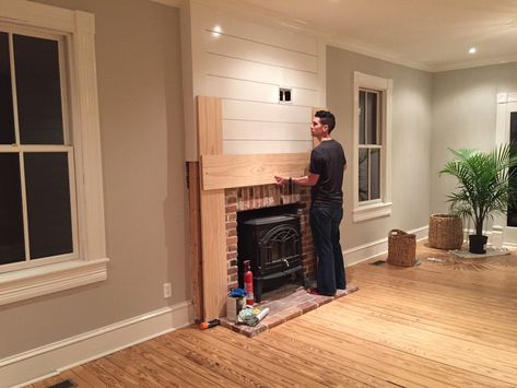 Stone Fireplace Makeover, Wood Burning Fireplace Inserts, Shiplap Wood, Diy Fireplace Makeover, Fake Fireplace, Build A Fireplace, Brick Fireplace Makeover, Shiplap Fireplace, Town Home