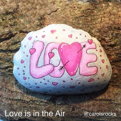 Heart Pictures Love, Cards Valentines Day, Cards Valentines, Garden Rock Art, Rock Painting Tutorial, Diy Rock Art, Stone Art Painting, Painted Rocks Kids, Valentines Day Love