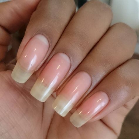 ひ pinterest : Veebvnks ひ Long Natural Nails, Natural Nail Designs, Gel Nails At Home, Nails Only, Manicure Y Pedicure, Healthy Nails, Dream Nails, Nail Shapes, Artificial Nails