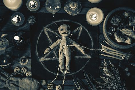 50+ Free Voodoo & Evil Images - Pixabay King James Bible Online, Mummified Body, Howleen Wolf, Voodoo Magic, Gospel Of Luke, Black Magic Removal, Black Magick, Voodoo Doll, Magic Aesthetic