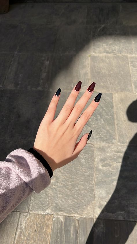 Black And Red Nail Polish, Half Black Half Red Nails, Cherry Red And Black Nails, Dark Red And Black Nails Short, Black And Red Nails Design Ideas, Black Maroon Nails, Maroon And Black Nails Design, Wine And Black Nails, Black And Maroon Nail Designs